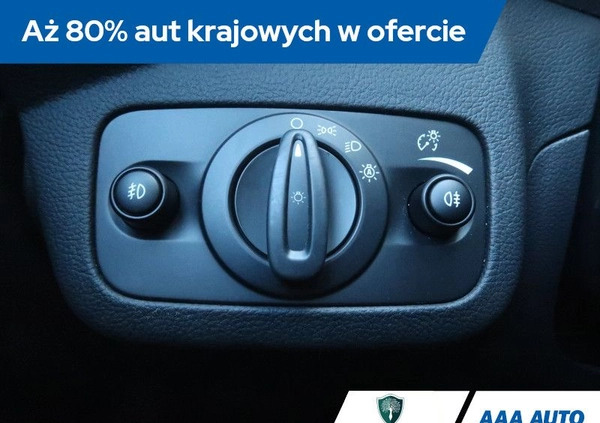 Ford Kuga cena 88000 przebieg: 82879, rok produkcji 2018 z Żyrardów małe 379